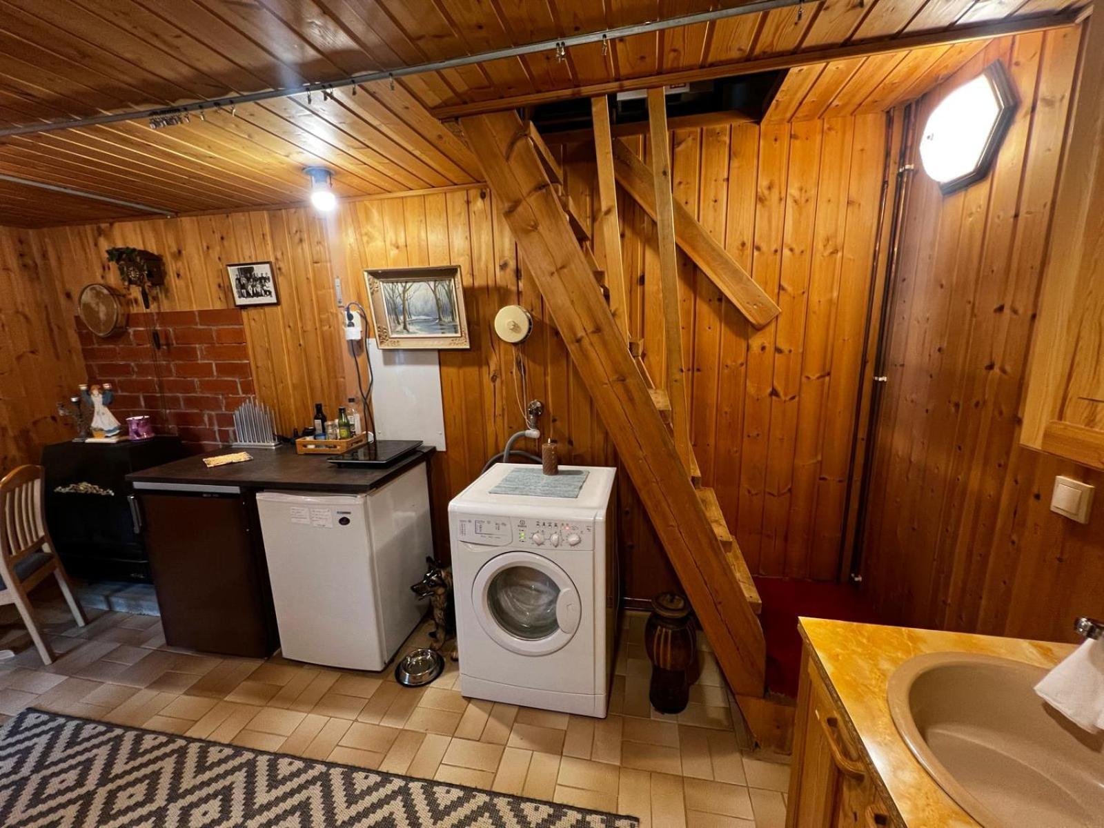 Adorable 1-Bedroom Cottage/Guesthouse In Kittilae 外观 照片